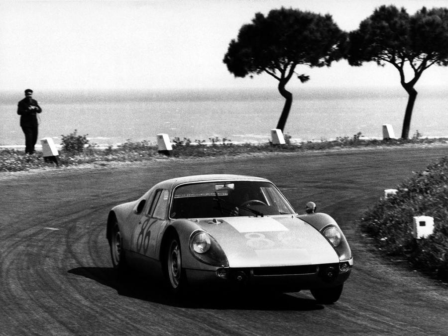 Porsche 904 Carrera GTS 1963 года  (фото 17 из 29)